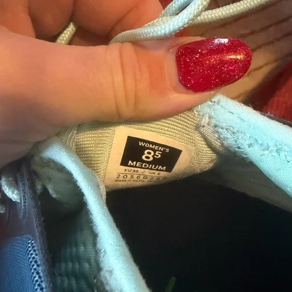 NEW Kuru Athletic Sneakers - women’s 8.5 - Picture 3 of 4